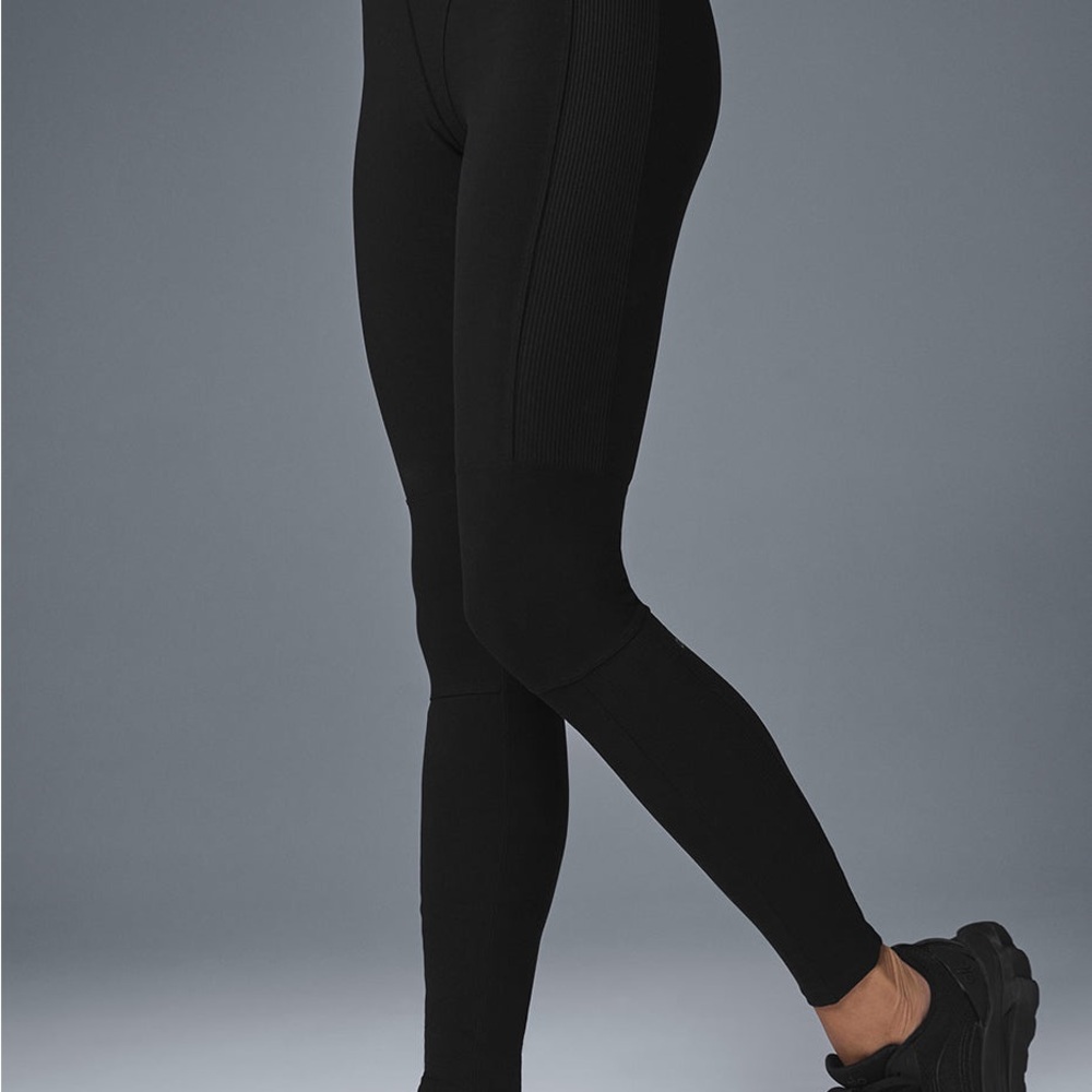 ALO Yoga Alosoft High-Waist Head Start Legging - Picture 3 of 11